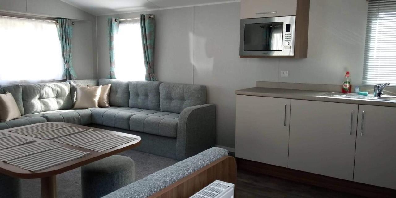 Haven Rockley Park,Lytchett Bay View Hotel Poole Bagian luar foto
