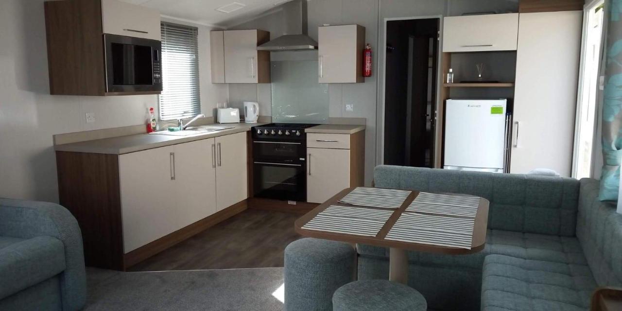 Haven Rockley Park,Lytchett Bay View Hotel Poole Bagian luar foto
