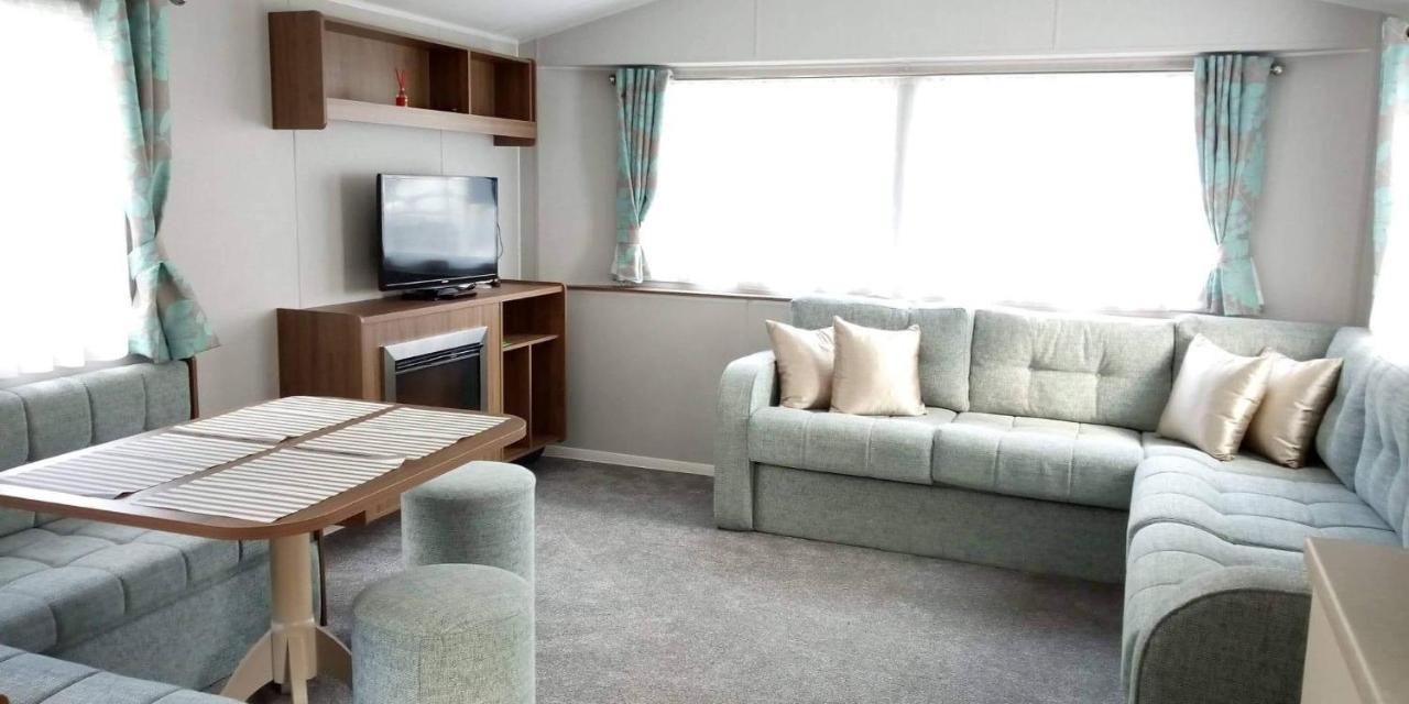 Haven Rockley Park,Lytchett Bay View Hotel Poole Bagian luar foto